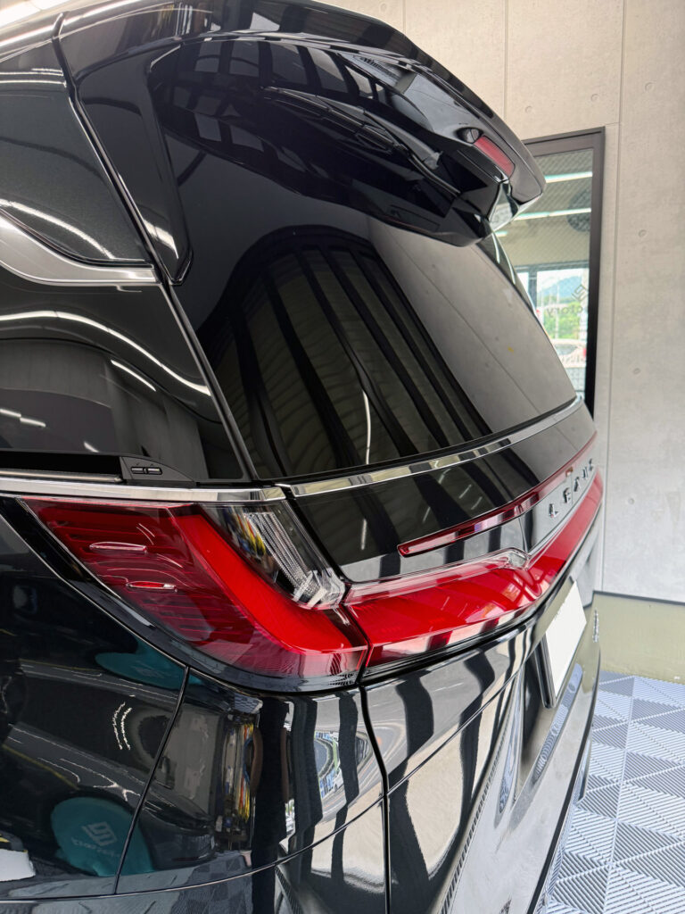 【事例紹介】レクサスLM フロントフルプロテクション＆ラッピング施工