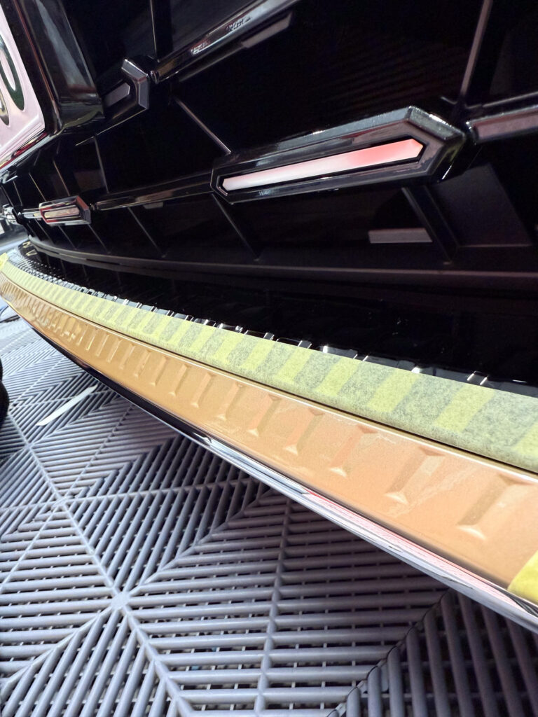 【事例紹介】レクサスLM フロントフルプロテクション＆ラッピング施工