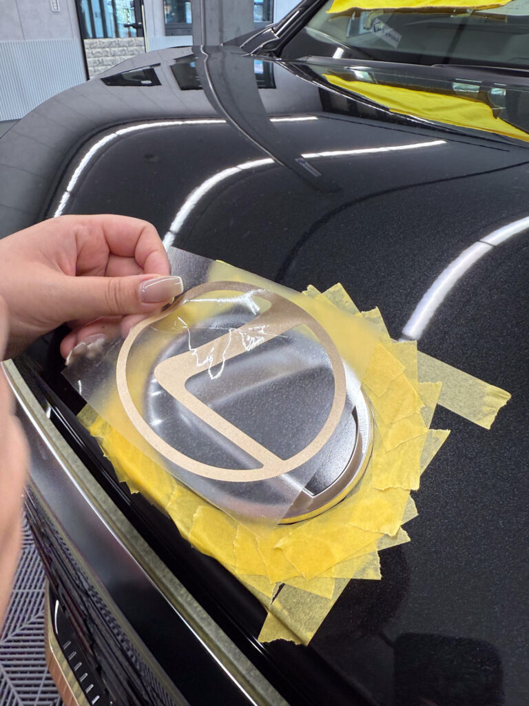 【事例紹介】レクサスLM フロントフルプロテクション＆ラッピング施工