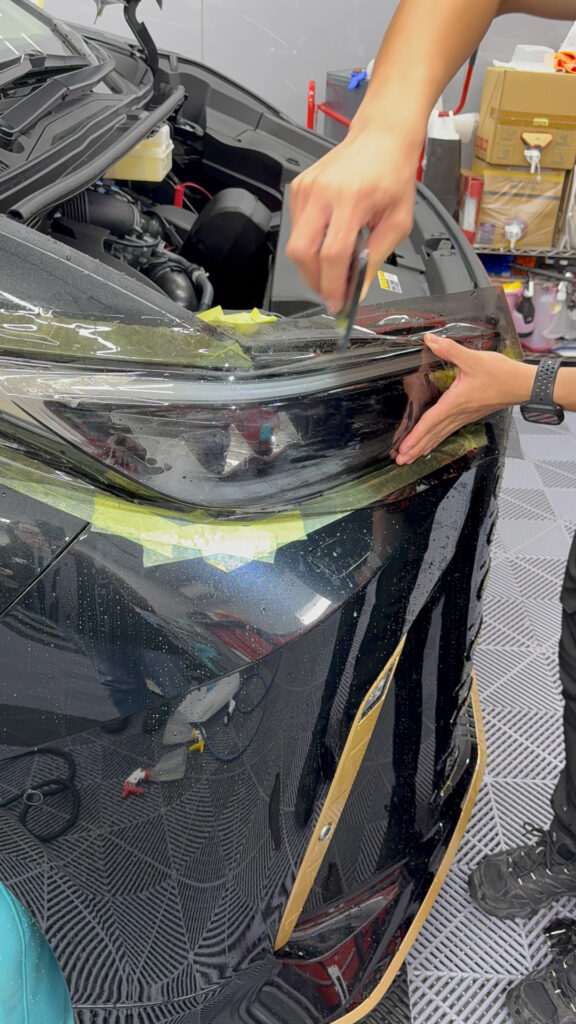 【事例紹介】レクサスLM フロントフルプロテクション＆ラッピング施工